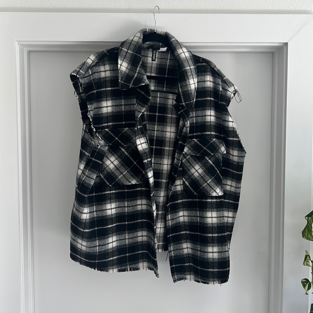 Divided - H&M cut off vest